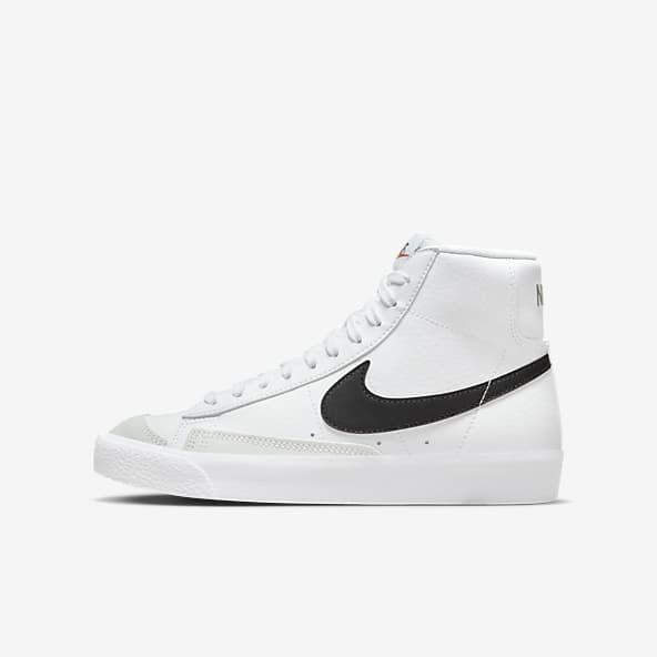 White Shoes Trainers. Nike CA